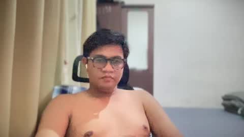 Snapshot of wildynight chatting on 01.10.25 Wildy online show from 01.10.25