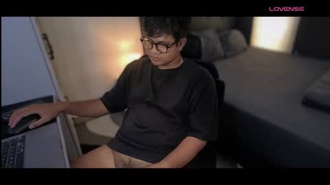 Snapshot of wildynight chatting on 09.14.25 Wildy online show from 09.14.25