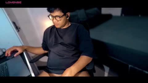 Snapshot of wildynight chatting on 10.13.25 Wildy online show from 10.13.25