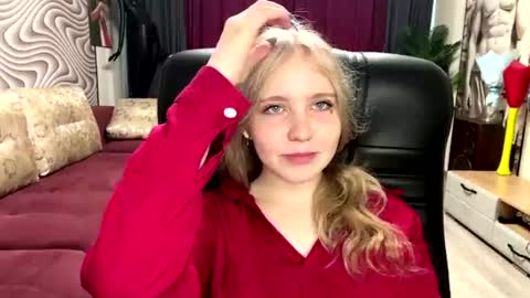 Snapshot of wilhelminafraker chatting on 07.10.26 Anny online show from 07.10.26