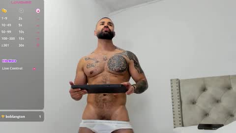 Snapshot of will20022 chatting on 12.23.25 BASTIANBURDESX online show from 12.23.25