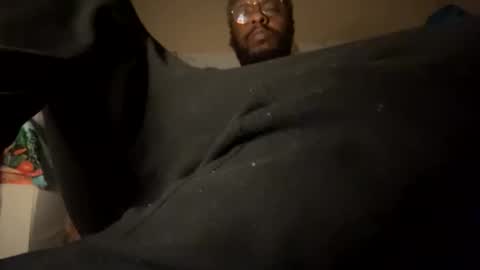 Snapshot of will_i_cam chatting on 05.11.26 Will I cam online show from 05.11.26
