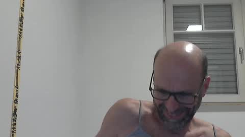 Lilian online show from 02.10.26