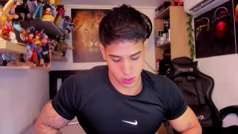 Snapshot of william_dracko9 chatting on 02.25.26 Dracko online show from 02.25.26