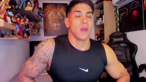 Snapshot of william_dracko9 chatting on 03.05.26 Dracko online show from 03.05.26