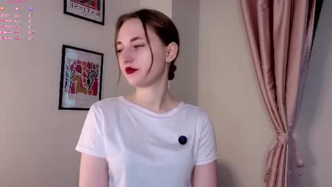 Sarah online show from 06.12.26