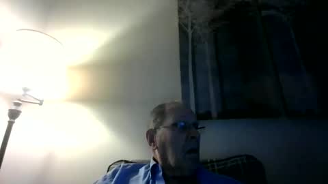Snapshot of willnedoher chatting on 09.26.25 Willhedoher online show from 09.26.25