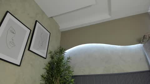 Snapshot of willow_hendrix chatting on 02.24.25 Ms Willow online show from 02.24.25