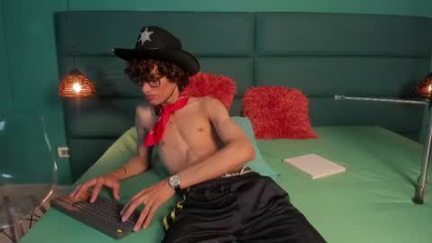 willturneer online show from 05.08.26