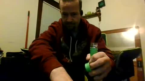 Snapshot of willydogg83 chatting on 04.19.26 willydogg83 online show from 04.19.26