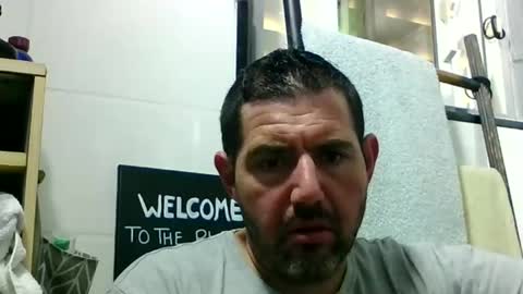 Snapshot of windowpane5 chatting on 11.22.25 windowpane online show from 11.22.25