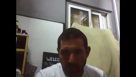 Snapshot of windowpane5 chatting on 11.29.25 windowpane online show from 11.29.25