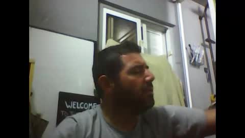 Snapshot of windowpane5 chatting on 12.04.25 windowpane online show from 12.04.25