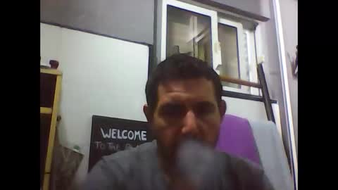 Snapshot of windowpane5 chatting on 12.19.25 windowpane online show from 12.19.25