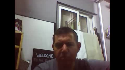 Snapshot of windowpane5 chatting on 01.12.26 windowpane online show from 01.12.26