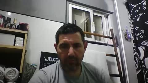 Snapshot of windowpane5 chatting on 03.25.26 windowpane online show from 03.25.26