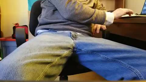 Snapshot of winertzo29 chatting on 12.15.25 Winertzo29 online show from 12.15.25