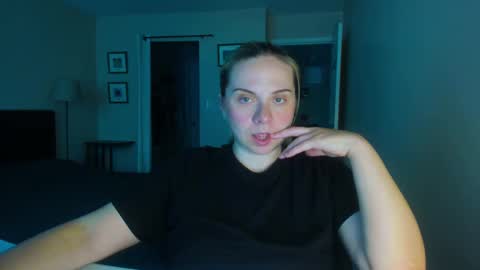 Winter Miracle online show from 09.24.25