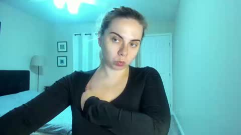 Winter Miracle online show from 09.26.25