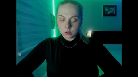 Snapshot of winter_miracle chatting on 02.20.26 Winter Miracle online show from 02.20.26