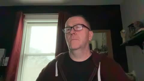 Snapshot of wintyr chatting on 12.15.24 wintyr online show from 12.15.24