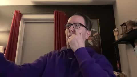 Snapshot of wintyr chatting on 01.05.25 wintyr online show from 01.05.25