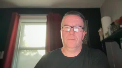 Snapshot of wintyr chatting on 09.18.25 wintyr online show from 09.18.25