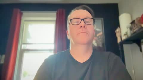 Snapshot of wintyr chatting on 09.20.25 wintyr online show from 09.20.25