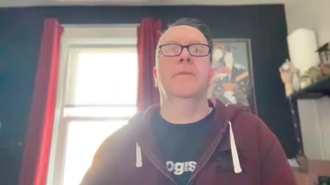 Snapshot of wintyr chatting on 03.17.26 wintyr online show from 03.17.26