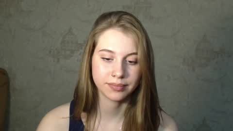 Snapshot of wira_witch chatting on 02.25.25 wira_witch online show from 02.25.25