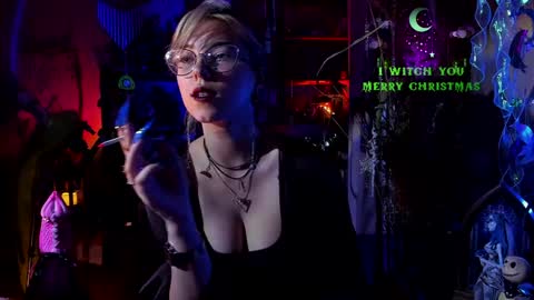 Goddess of two strapons  - Mr. long Don Mr. Pinky online show from 12.29.24