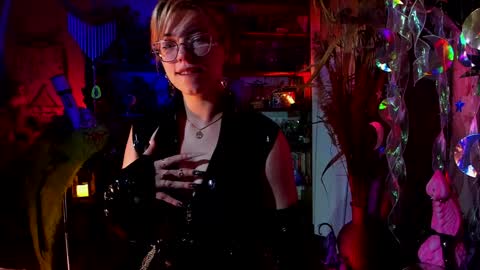 Goddess of two strapons  - Mr. long Don Mr. Pinky online show from 01.16.25