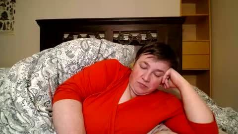 Annie online show from 06.25.26