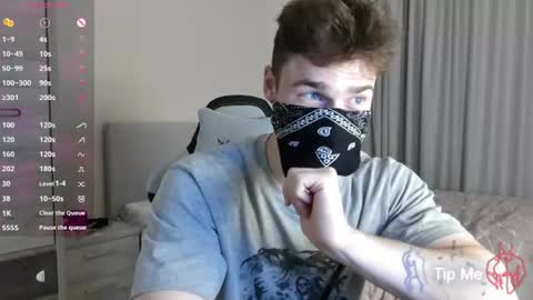 WizLoverr online show from 06.17.26