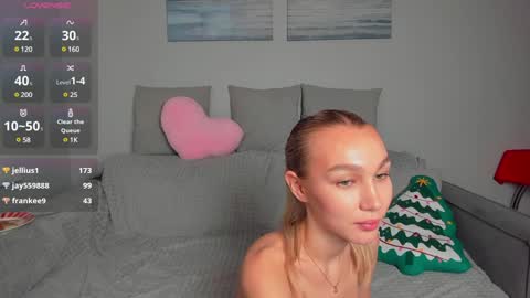 Snapshot of wladilia chatting on 01.15.25 wladilia online show from 01.15.25