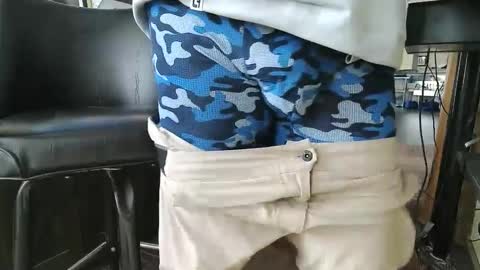 Snapshot of wobbleon chatting on 01.10.25 Gobbleon online show from 01.10.25