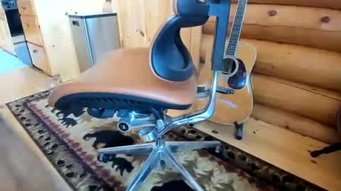 Snapshot of wobbleon chatting on 10.22.25 Gobbleon online show from 10.22.25