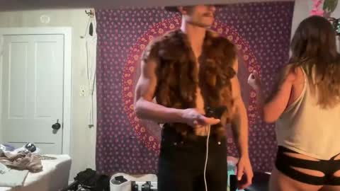 Wolfblazer online show from 01.30.25