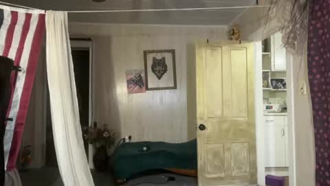 Wolfblazer online show from 09.23.25