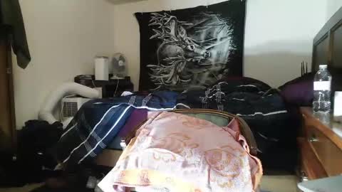 Snapshot of wolfman79 chatting on 02.12.25 wolfman79 online show from 02.12.25