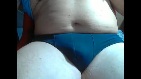 Snapshot of wolfoerl chatting on 12.19.25 wolfoerl online show from 12.19.25