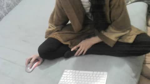 Snapshot of wolfxsnow chatting on 12.21.24 wolfxsnow online show from 12.21.24