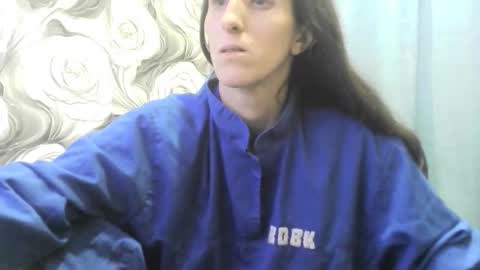 Snapshot of wolfxsnow chatting on 12.14.25 wolfxsnow online show from 12.14.25