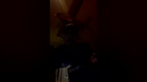 Snapshot of wonderboy3272 chatting on 02.22.26 guido online show from 02.22.26