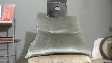 SHENIEL RODRIGUEZ online show from 10.16.25