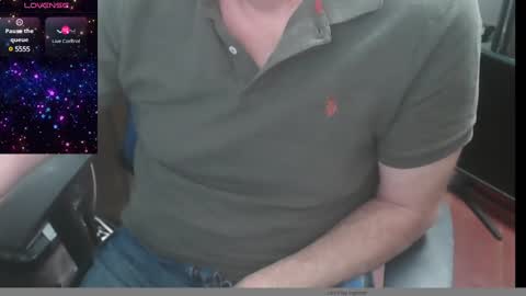 Snapshot of woodworker6473 chatting on 12.25.24 woodworker6473 online show from 12.25.24