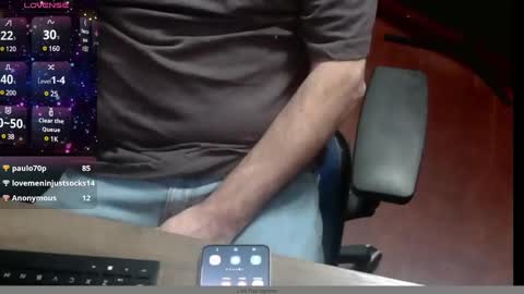 Snapshot of woodworker6473 chatting on 12.27.24 woodworker6473 online show from 12.27.24