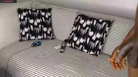 Snapshot of woody_n_buzz chatting on 12.09.24 Woody and Buzz online show from 12.09.24