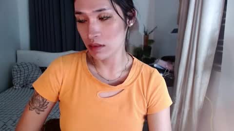 Snapshot of worldclass_sassy chatting on 12.04.25 Camilla online show from 12.04.25