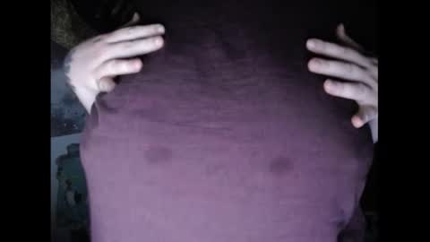 Snapshot of worriedrose_xo chatting on 02.19.26 Rose online show from 02.19.26